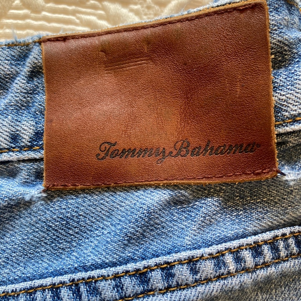 🎉HP!🎉Men’s Tommy Bahama Jeans